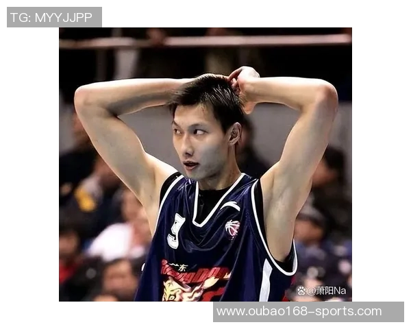 七年前的今天广东男篮球星易建联成功突破CBA万分大关庆祝辉煌成就 七年前的今天广东男篮球星易建联成功突破CBA万分大关庆祝辉煌成就