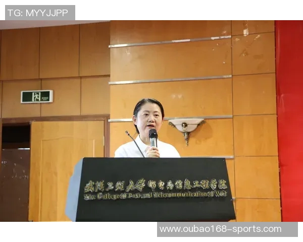 哈登感慨约翰郝即将获得硕士学位自己却未完成大学学业