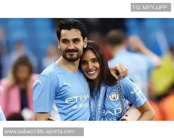 佩杜拉透露巴萨关注DV9米兰对夏窗免签表现出浓厚兴趣